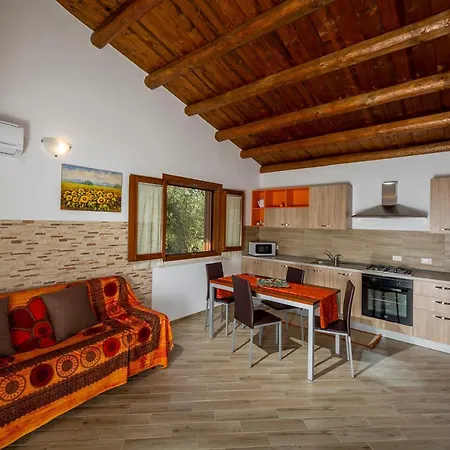 Holiday home Casetta Degli Ulivi Castellammare Del Golfo *